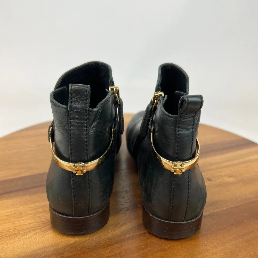 Tory Burch size standard